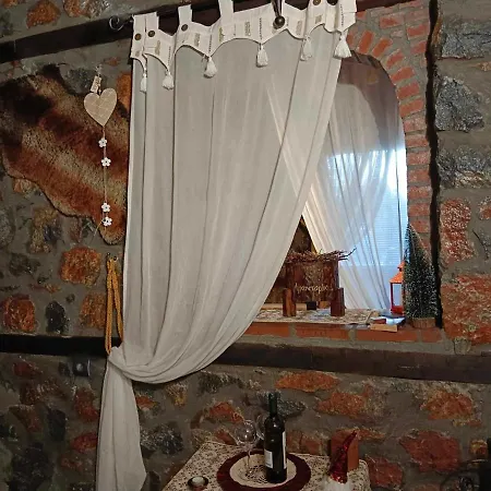 Stone Cave * Paleósz Ájosz Athanásziosz