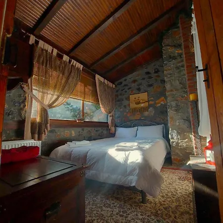 Holiday home Stone Cave *